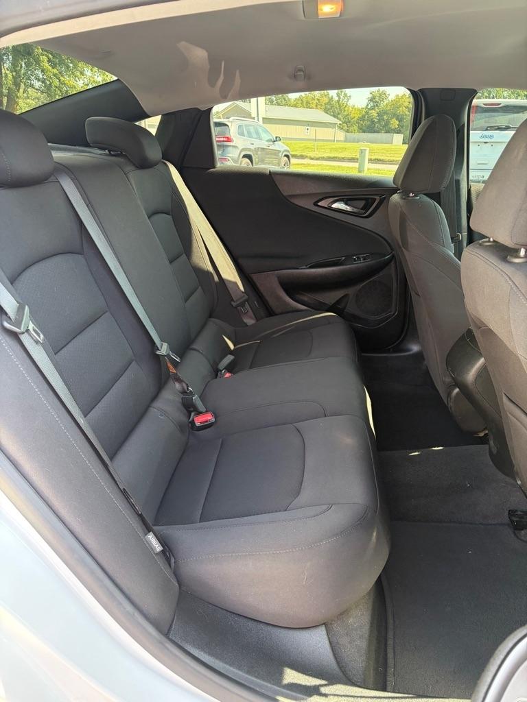 Chevrolet Malibu 4dr Sdn RS 2020