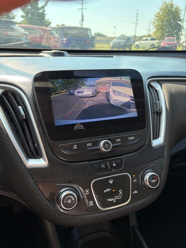 Chevrolet Malibu 4dr Sdn RS 2020