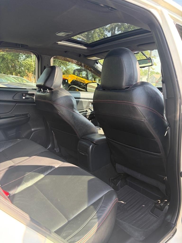 Subaru WRX 4dr Sdn CVT Limited 2015
