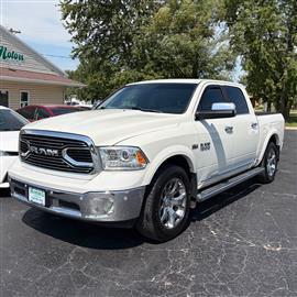 2017 RAM 1500 4WD Crew Cab 140.5" Limited