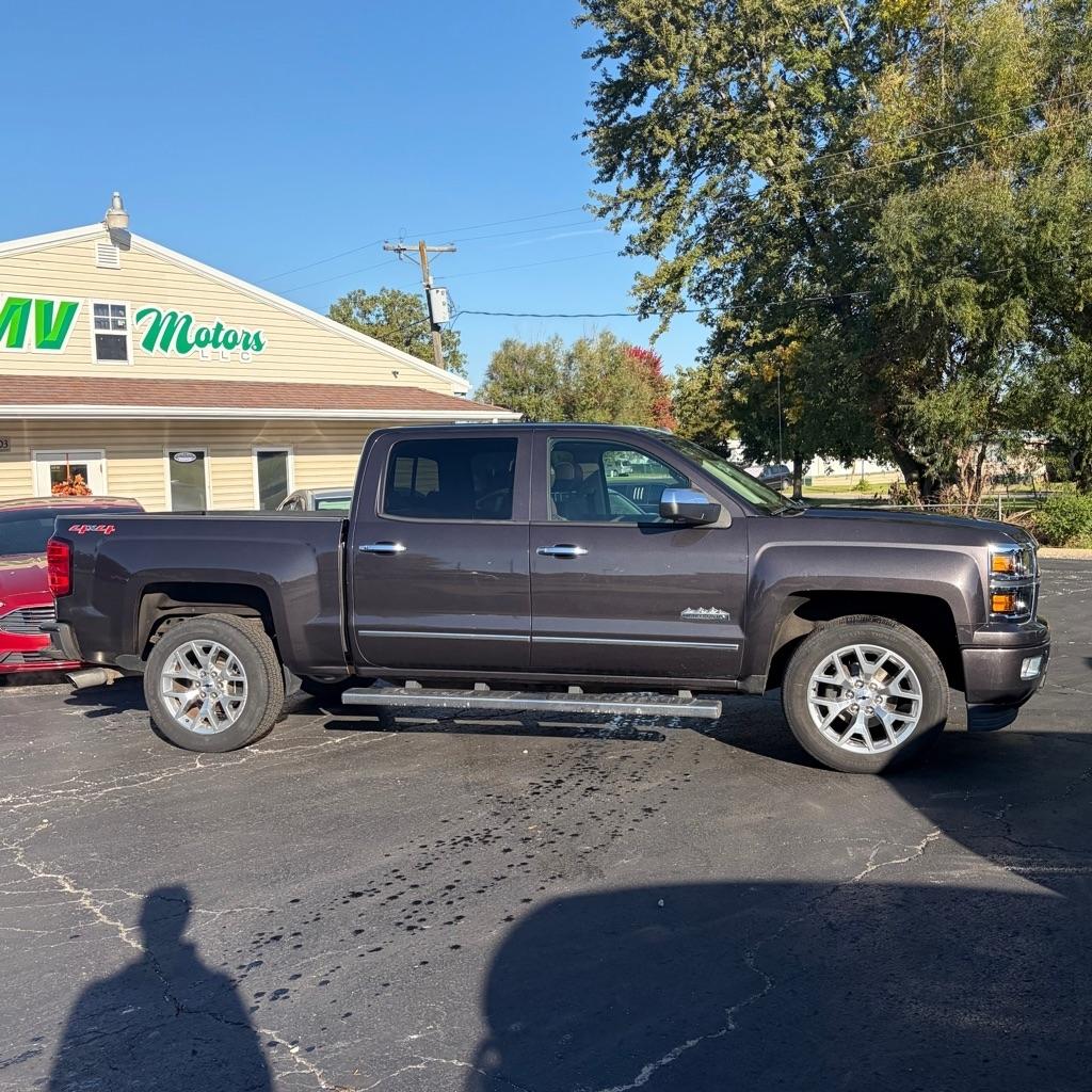 Chevrolet Silverado 1500 4WD Crew Cab 143.5" High Country 2014