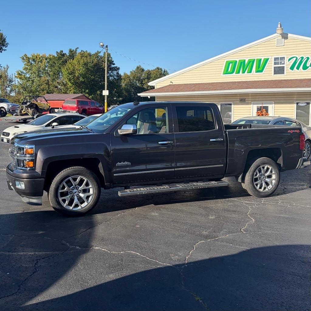 Chevrolet Silverado 1500 4WD Crew Cab 143.5" High Country 2014