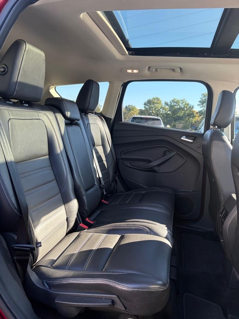 Ford Escape Titanium 4WD 2018
