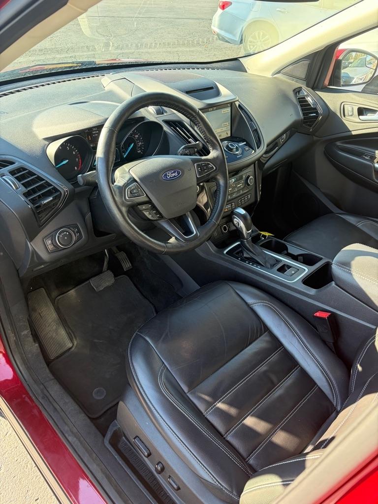 Ford Escape Titanium 4WD 2018