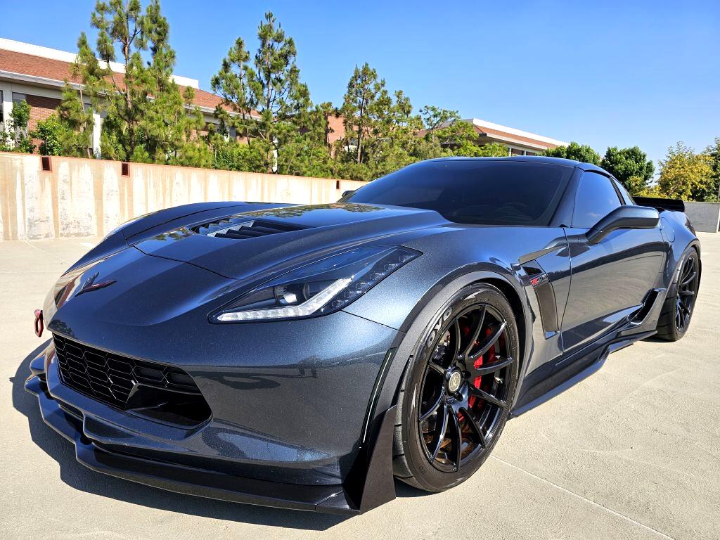 2019 Chevrolet Corvette 1LZ Z06 Coupe photo 2