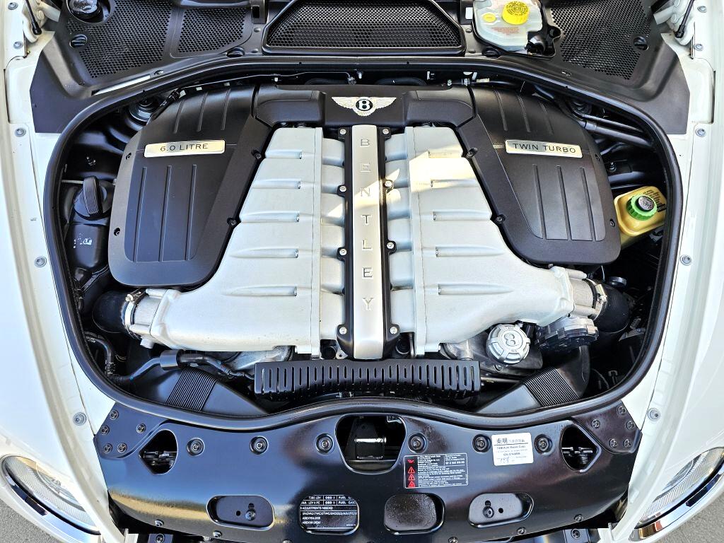 2010 Bentley Continental GT photo 13