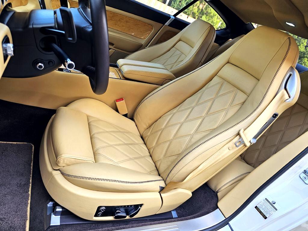 2010 Bentley Continental GT photo 16