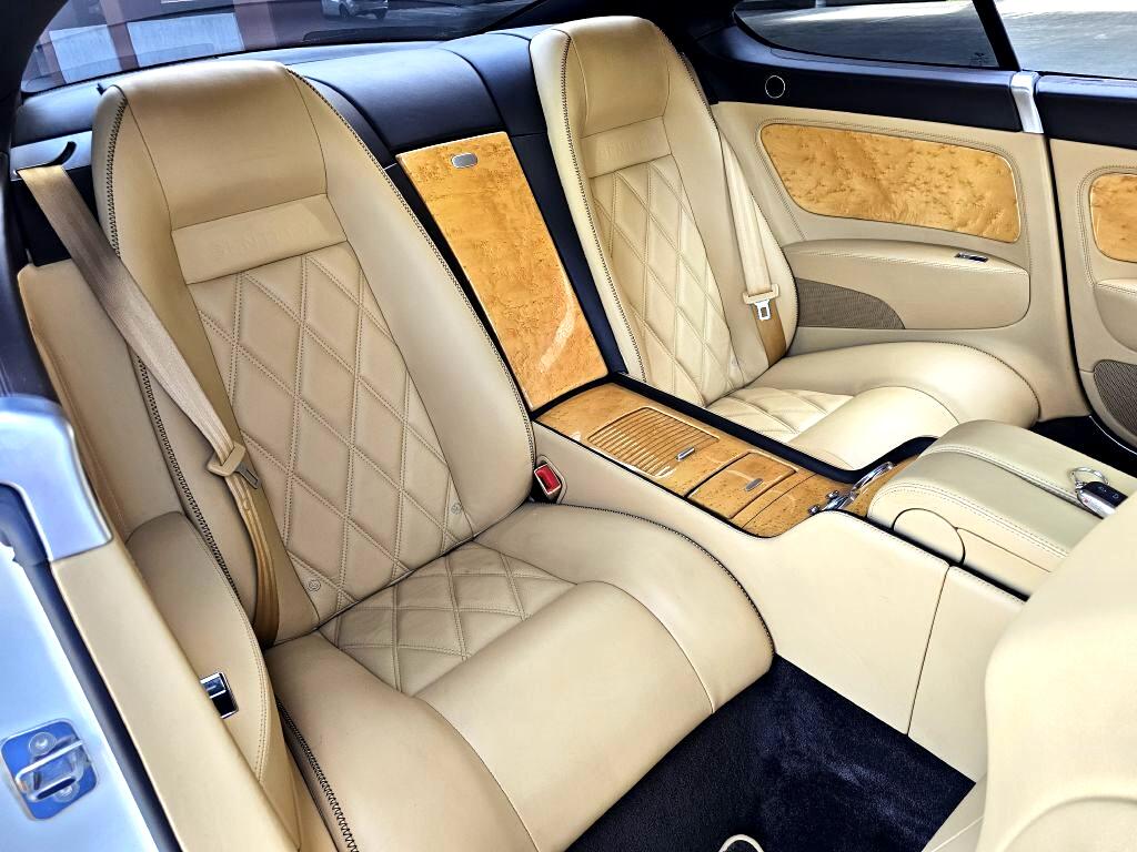2010 Bentley Continental GT photo 21