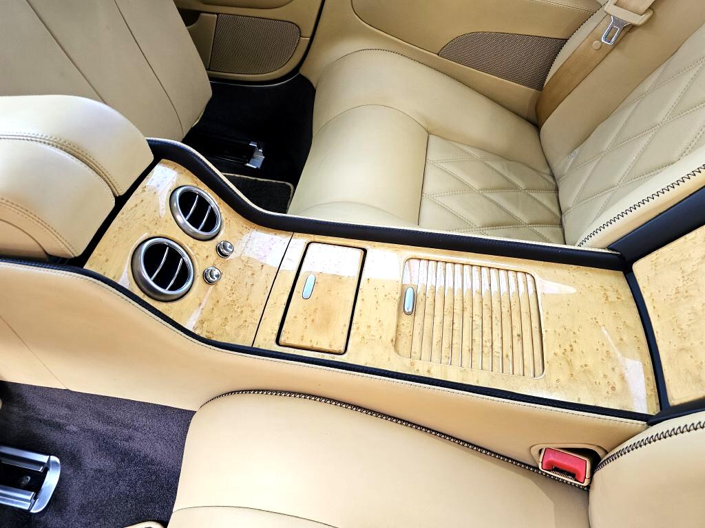 2010 Bentley Continental GT photo 22