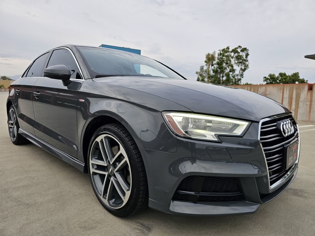 2018 Audi A3 2.0 TFSI Premium Plus photo 3