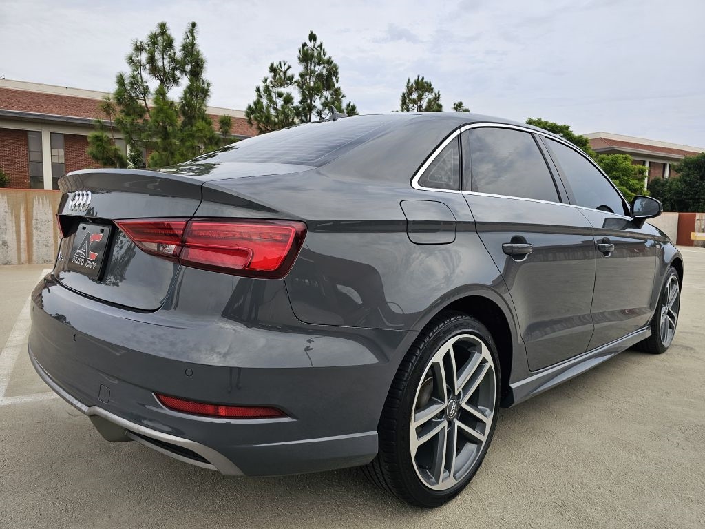 2018 Audi A3 2.0 TFSI Premium Plus photo 6