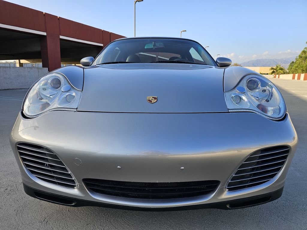 Porsche 911 Carrera 40th Anniversary Edition 2004