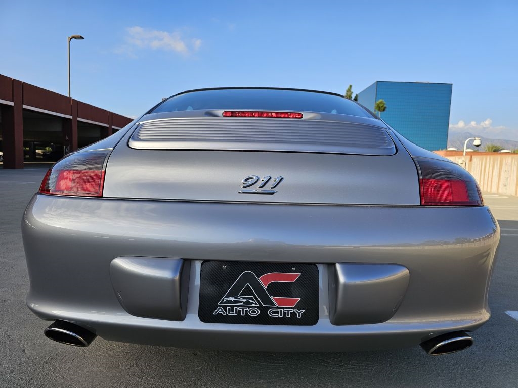 Porsche 911 Carrera 40th Anniversary Edition 2004