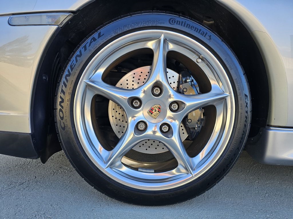 Porsche 911 Carrera 40th Anniversary Edition 2004