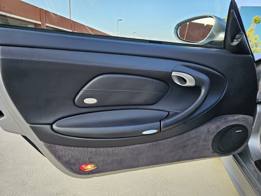 Porsche 911 Carrera 40th Anniversary Edition 2004