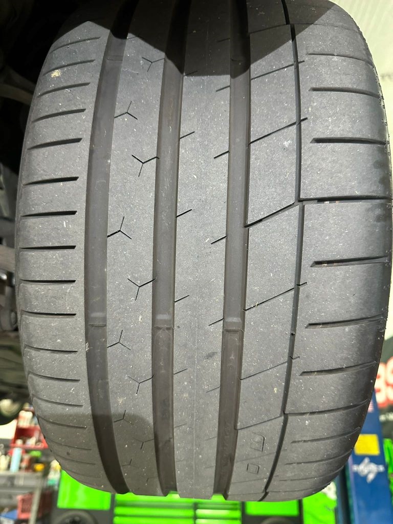 Porsche 911 Carrera 40th Anniversary Edition 2004