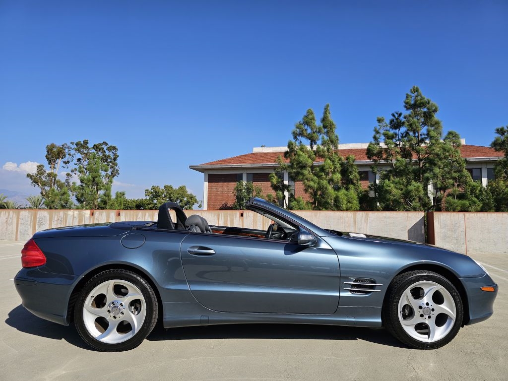 Mercedes-Benz SL-Class SL500 2004