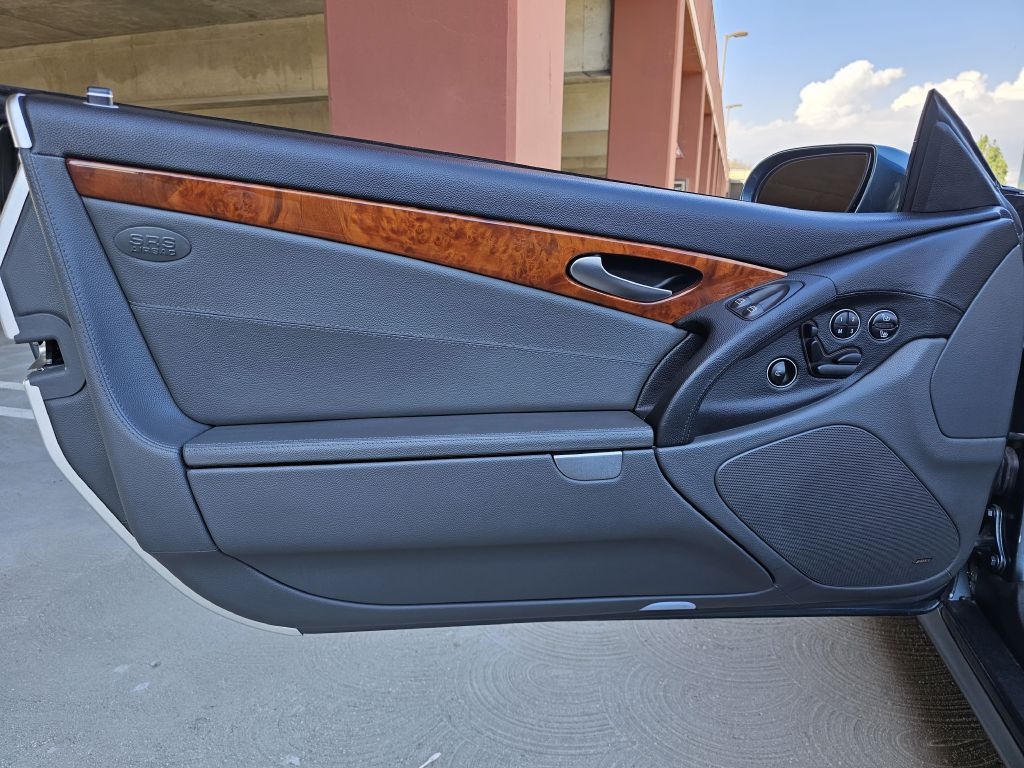 Mercedes-Benz SL-Class SL500 2004