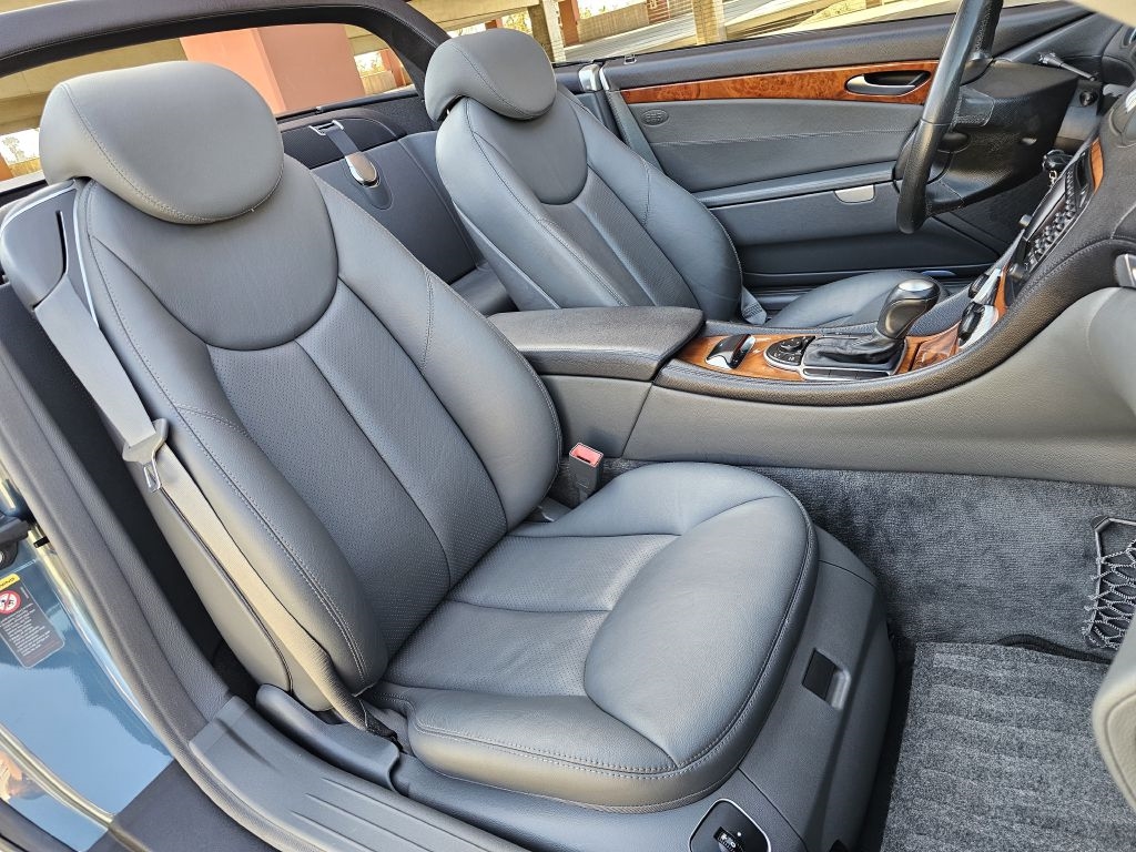 Mercedes-Benz SL-Class SL500 2004