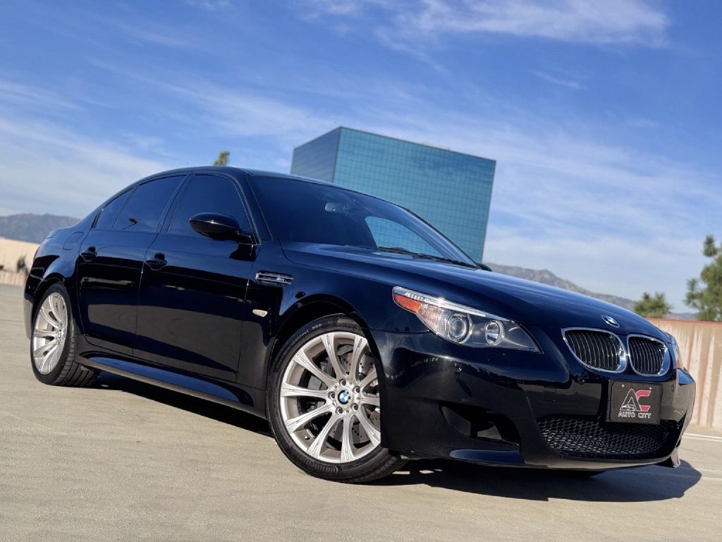 2006 BMW M5 Sedan