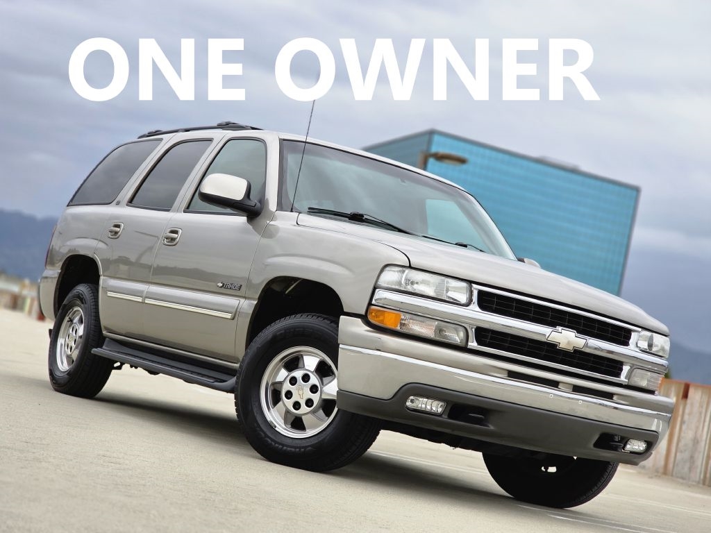 2001 Chevrolet Tahoe Base's photo