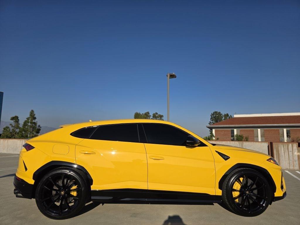 2019 Lamborghini Urus Base - Photo 7