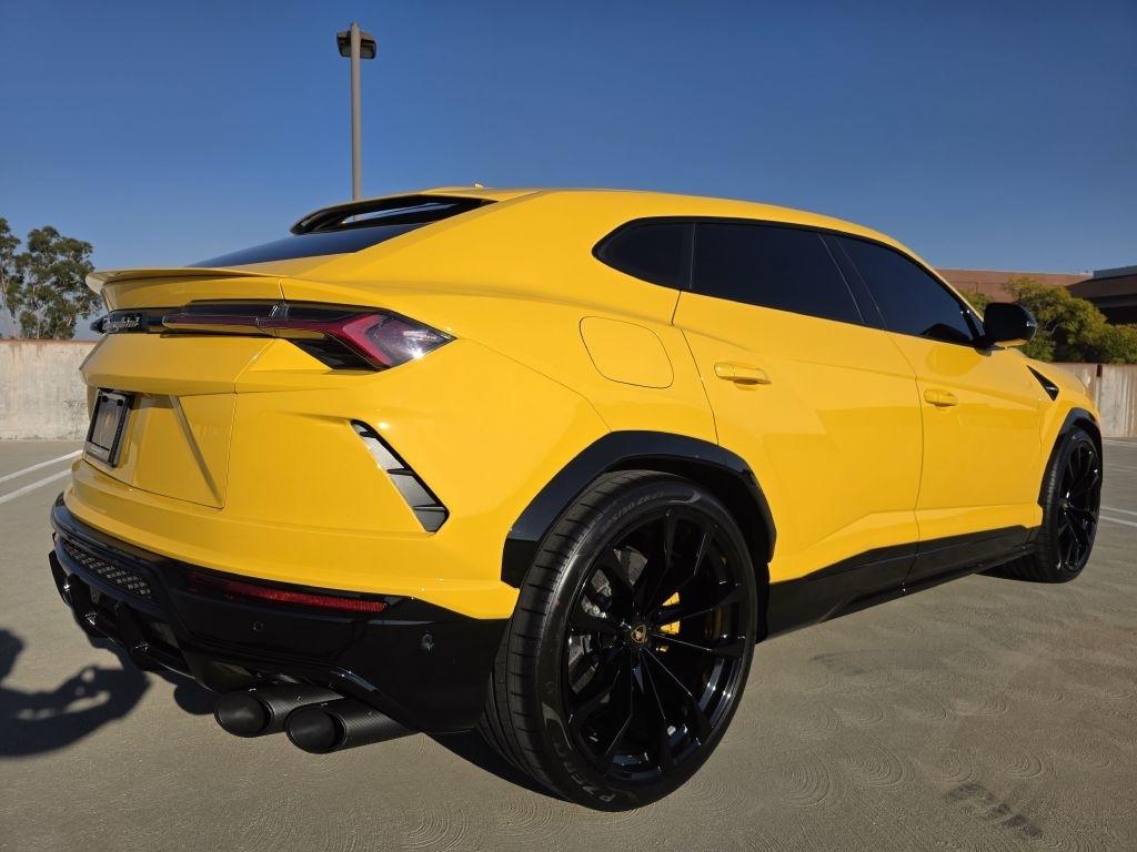 2019 Lamborghini Urus Base - Photo 8