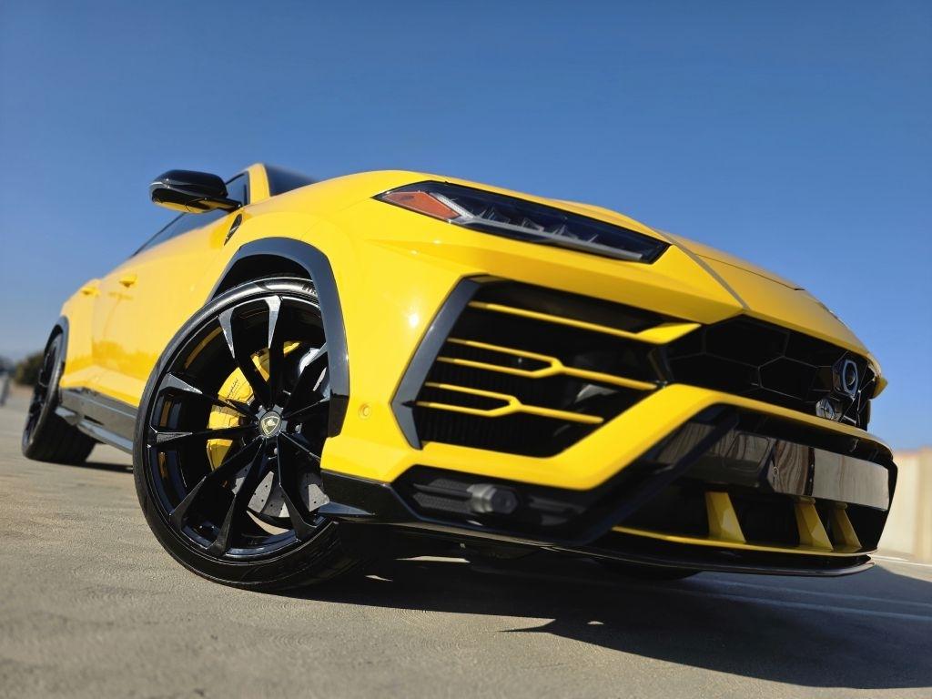 2019 Lamborghini Urus Base - Photo 12