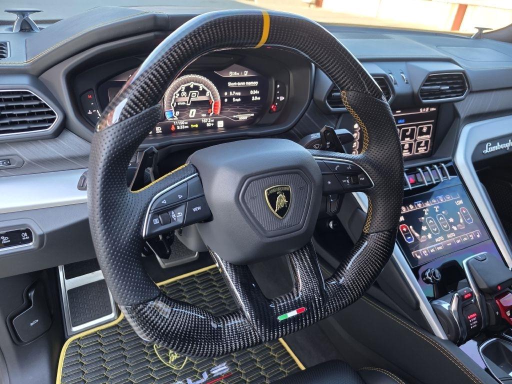 2019 Lamborghini Urus Base - Photo 22