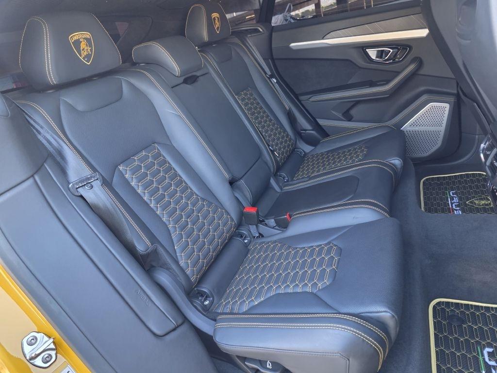 2019 Lamborghini Urus Base - Photo 29