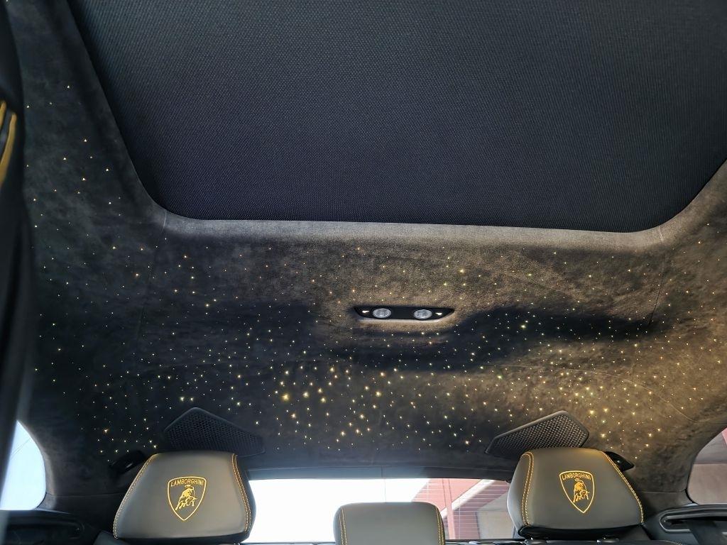 2019 Lamborghini Urus Base - Photo 31