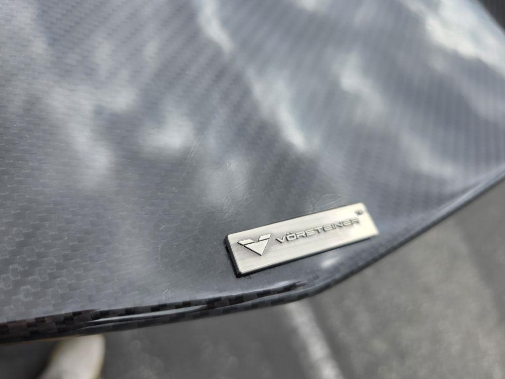 Lamborghini Aventador photo 14