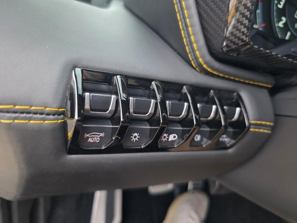 Lamborghini Aventador photo 54