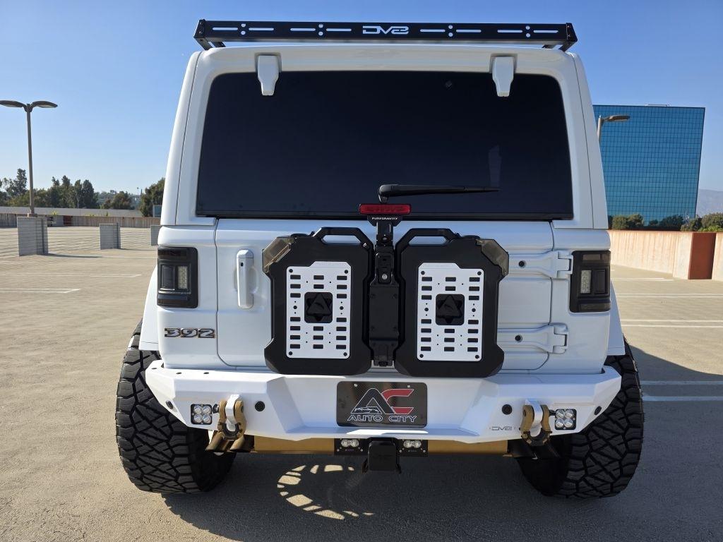 Jeep Wrangler photo 9