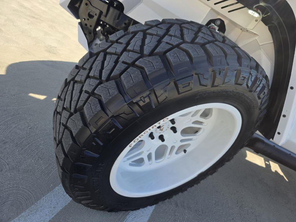 Jeep Wrangler photo 18