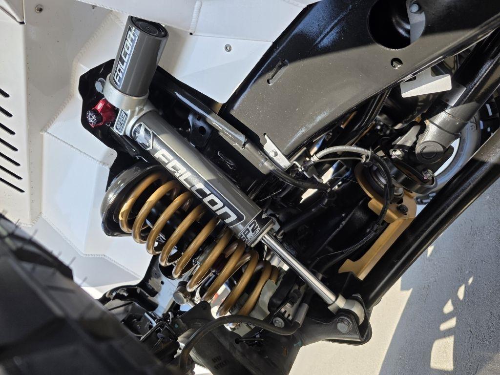 Jeep Wrangler photo 26