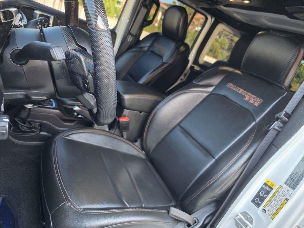 Jeep Wrangler photo 35