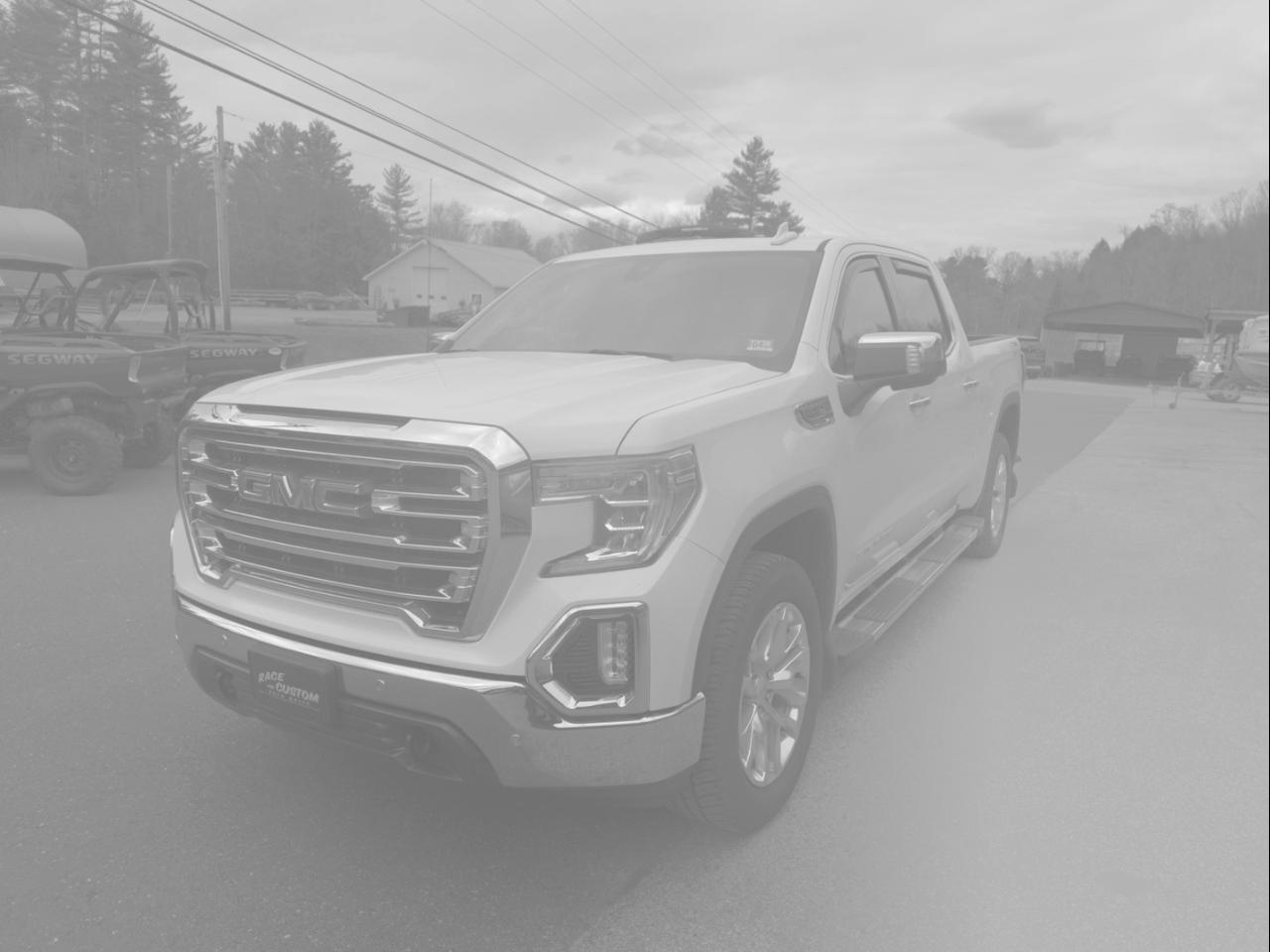 2021 GMC Sierra 4WD Crew Cab Short Box SLT's photo