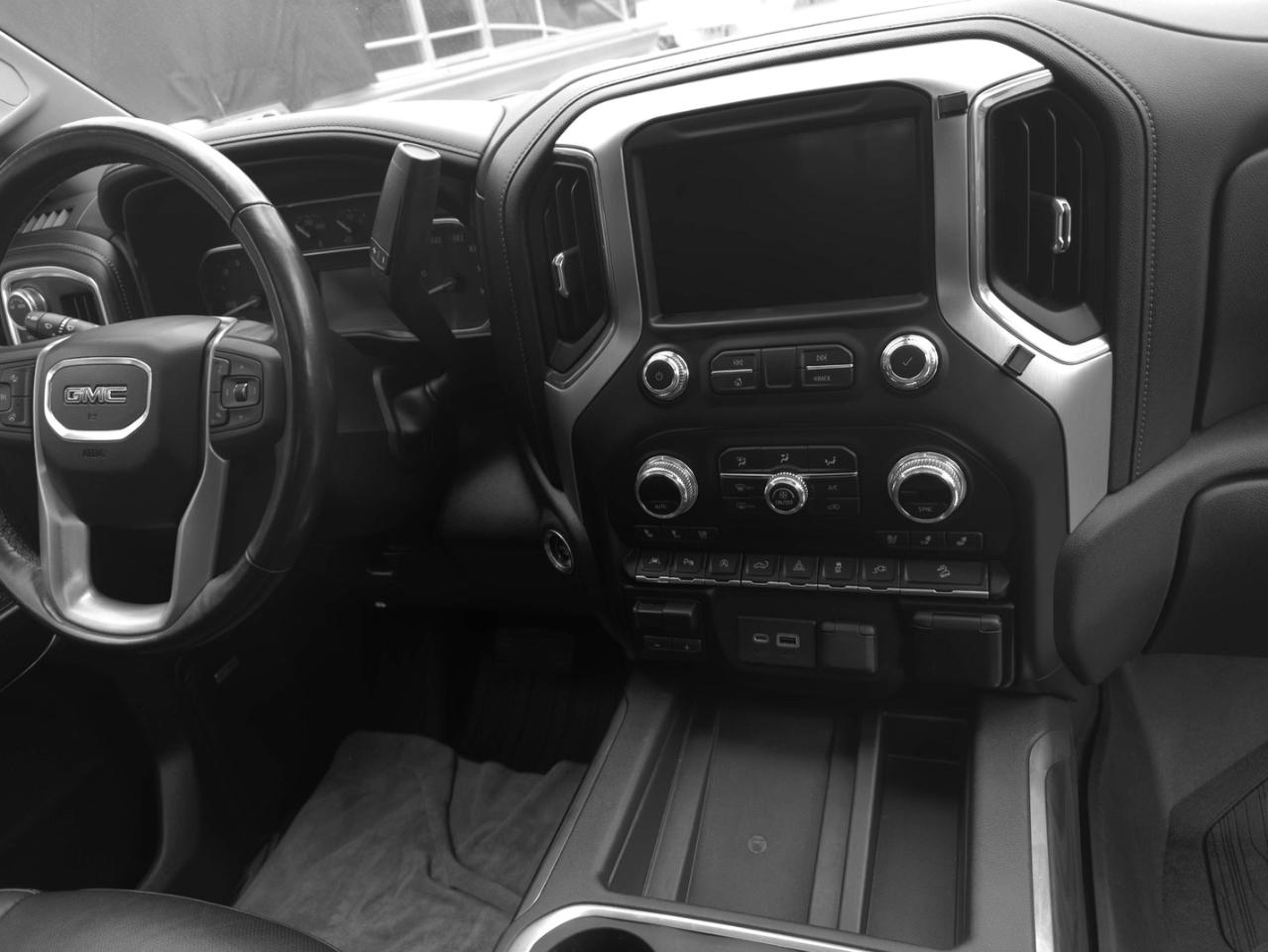 GMC Sierra 1500 SLT Crew Cab Short Box 4WD 2021