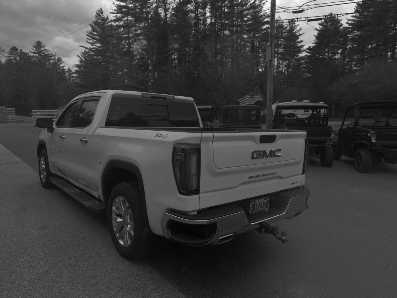 GMC Sierra 1500 SLT Crew Cab Short Box 4WD 2021