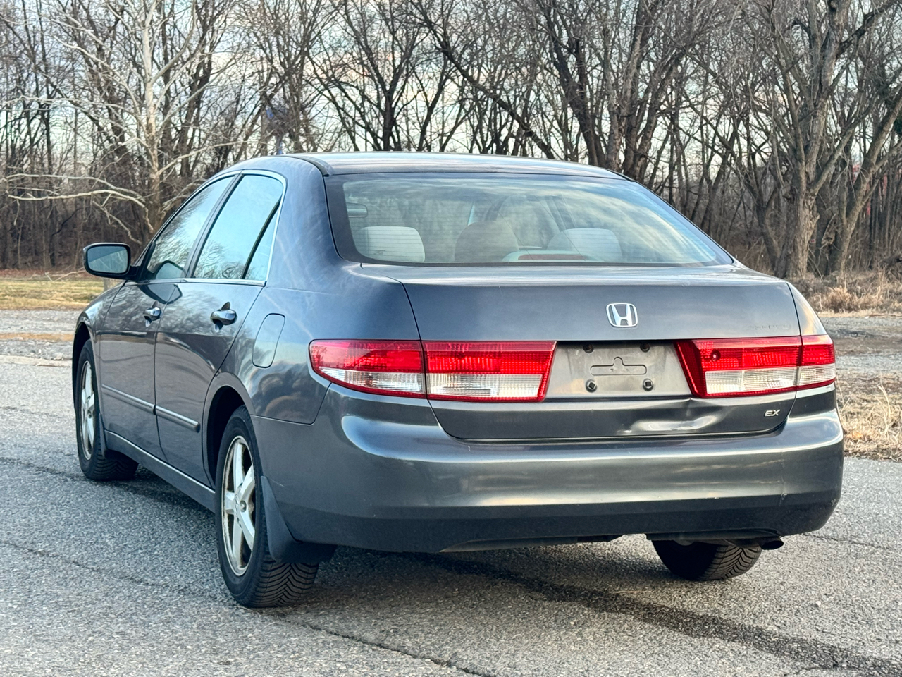 Honda Accord EX Sedan with Side Curtain Airbags 2004