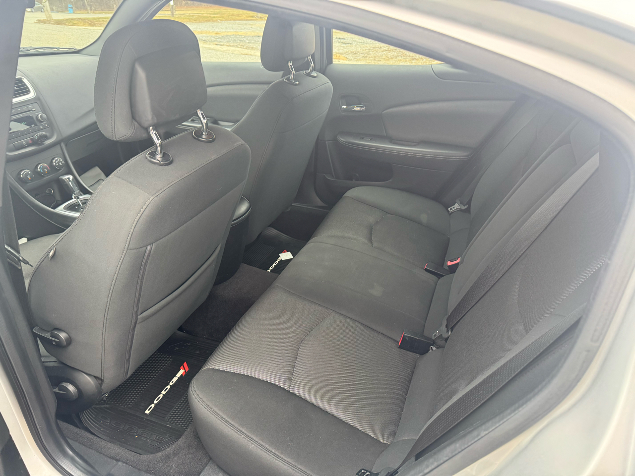 Dodge Avenger Base 2012