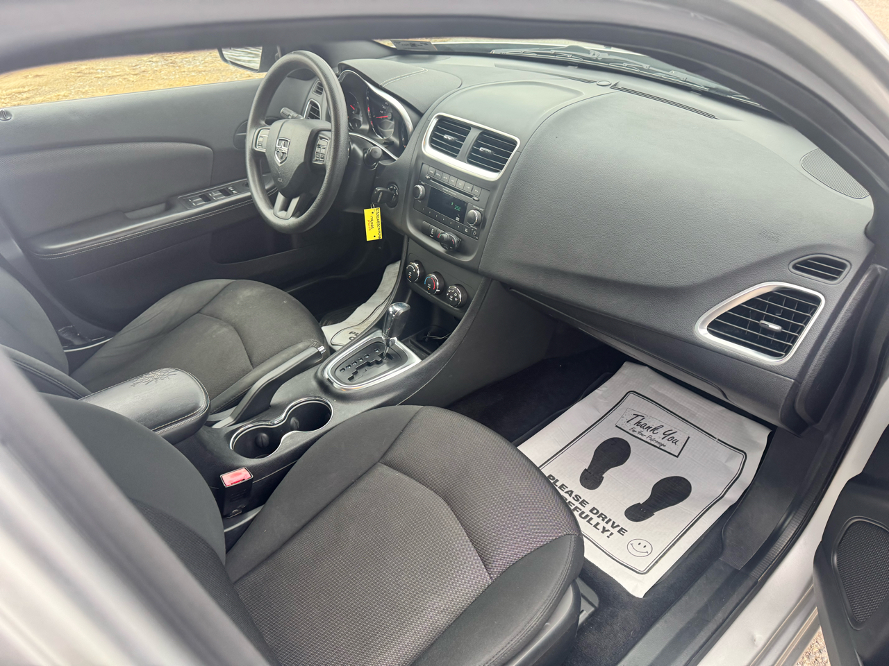 Dodge Avenger Base 2012