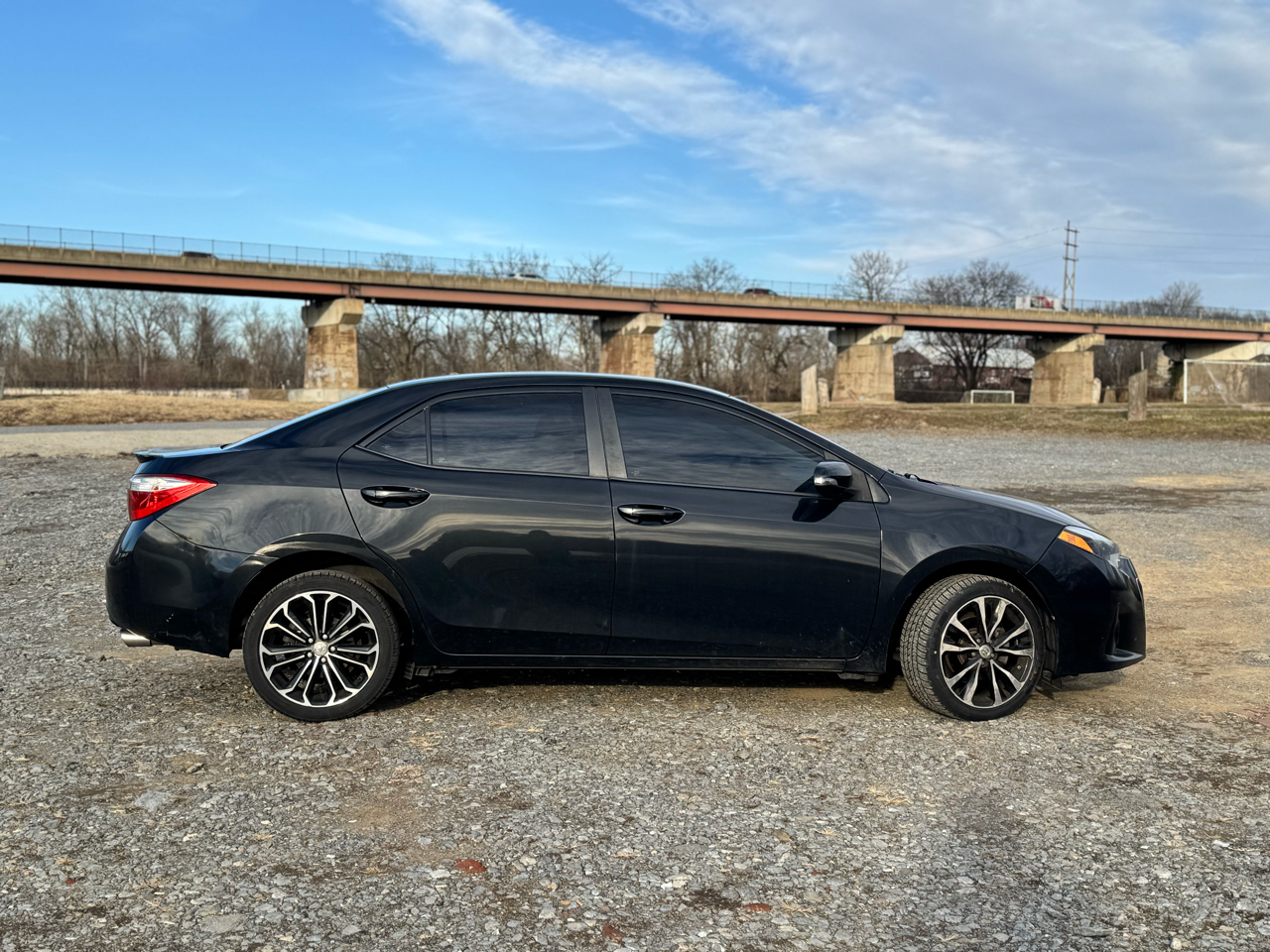 Toyota Corolla S Premium CVT 2016