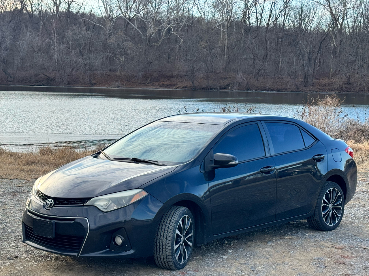Toyota Corolla S Premium CVT 2016