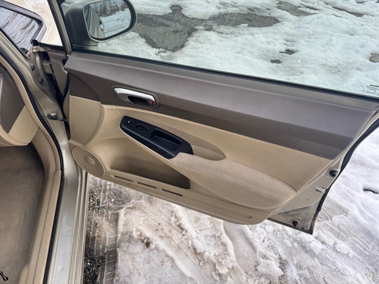 Honda Civic 4dr Sdn LX Auto 2007