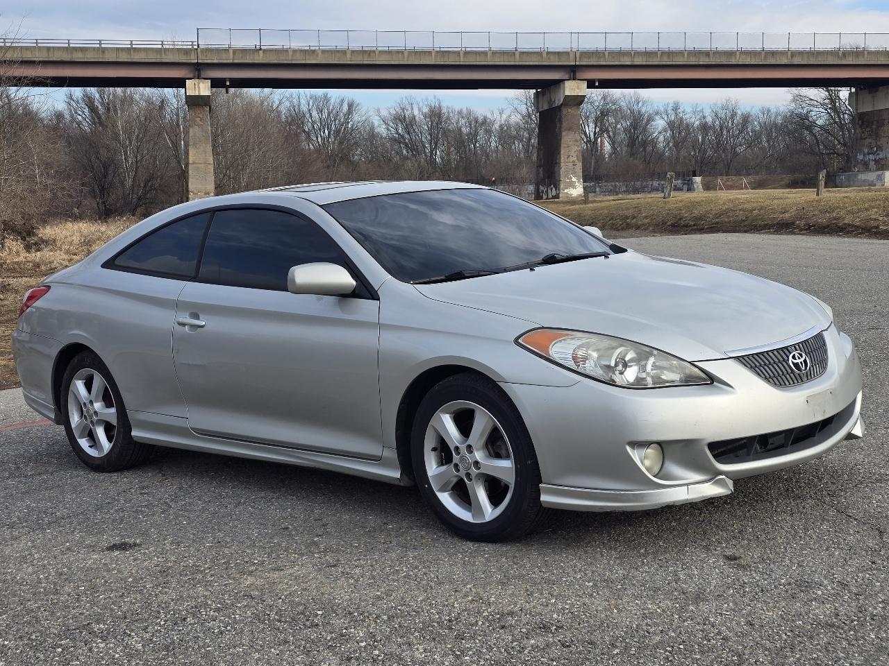 Toyota Camry Solara SE 2006
