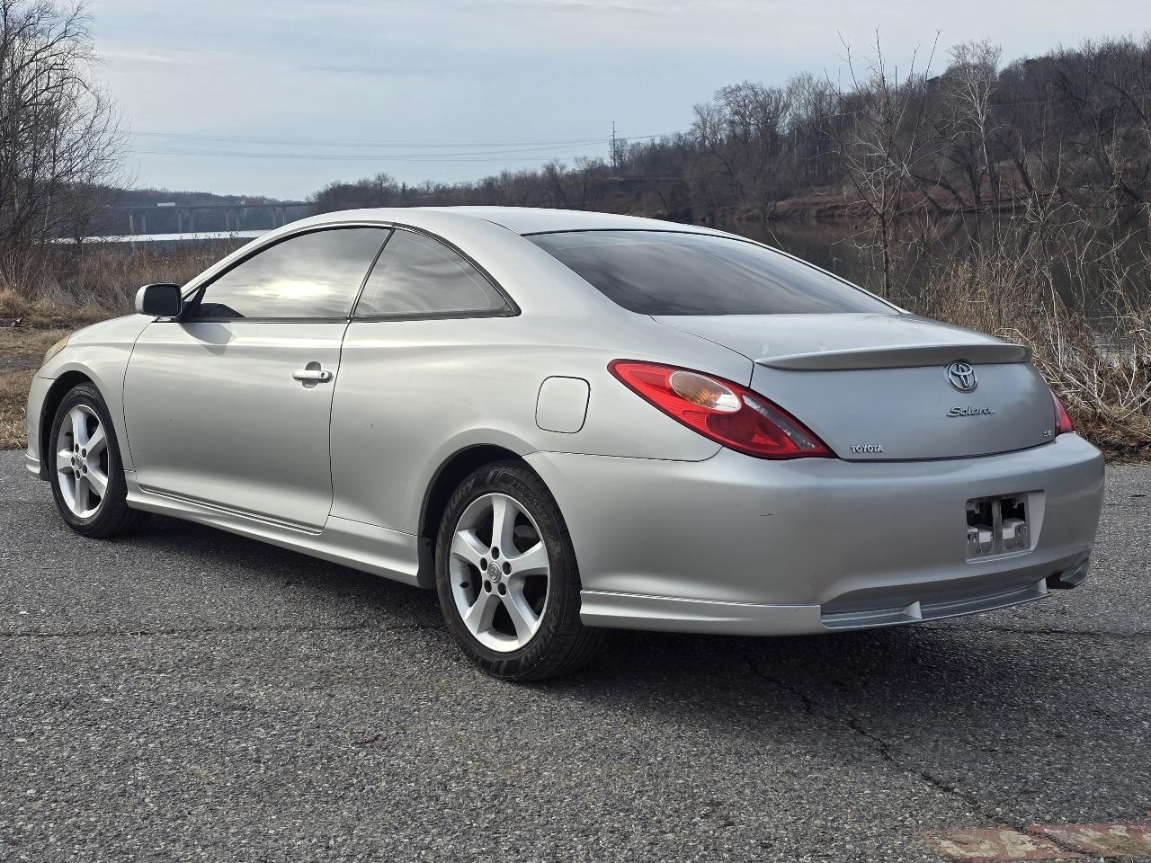 Toyota Camry Solara SE 2006