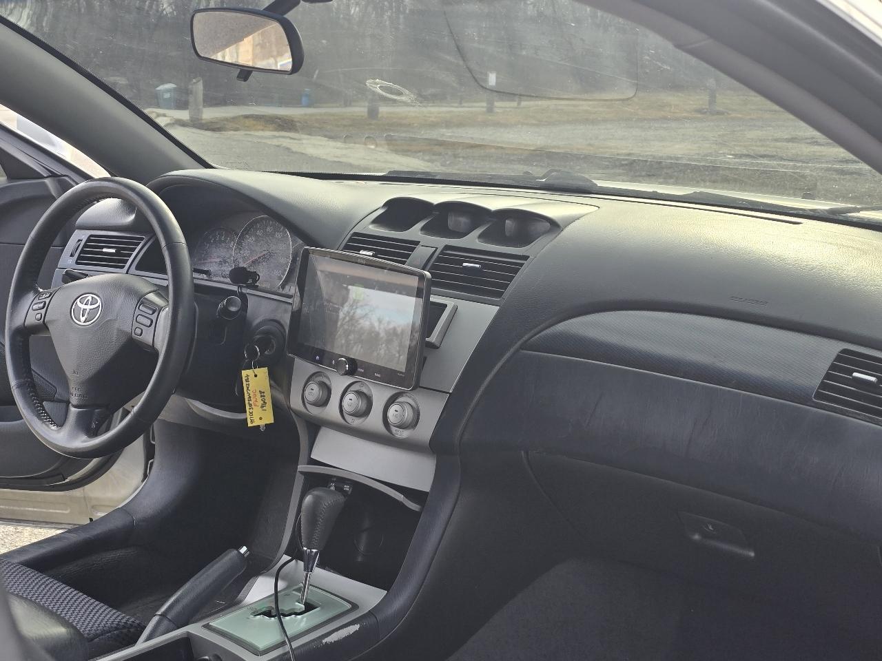 Toyota Camry Solara SE 2006