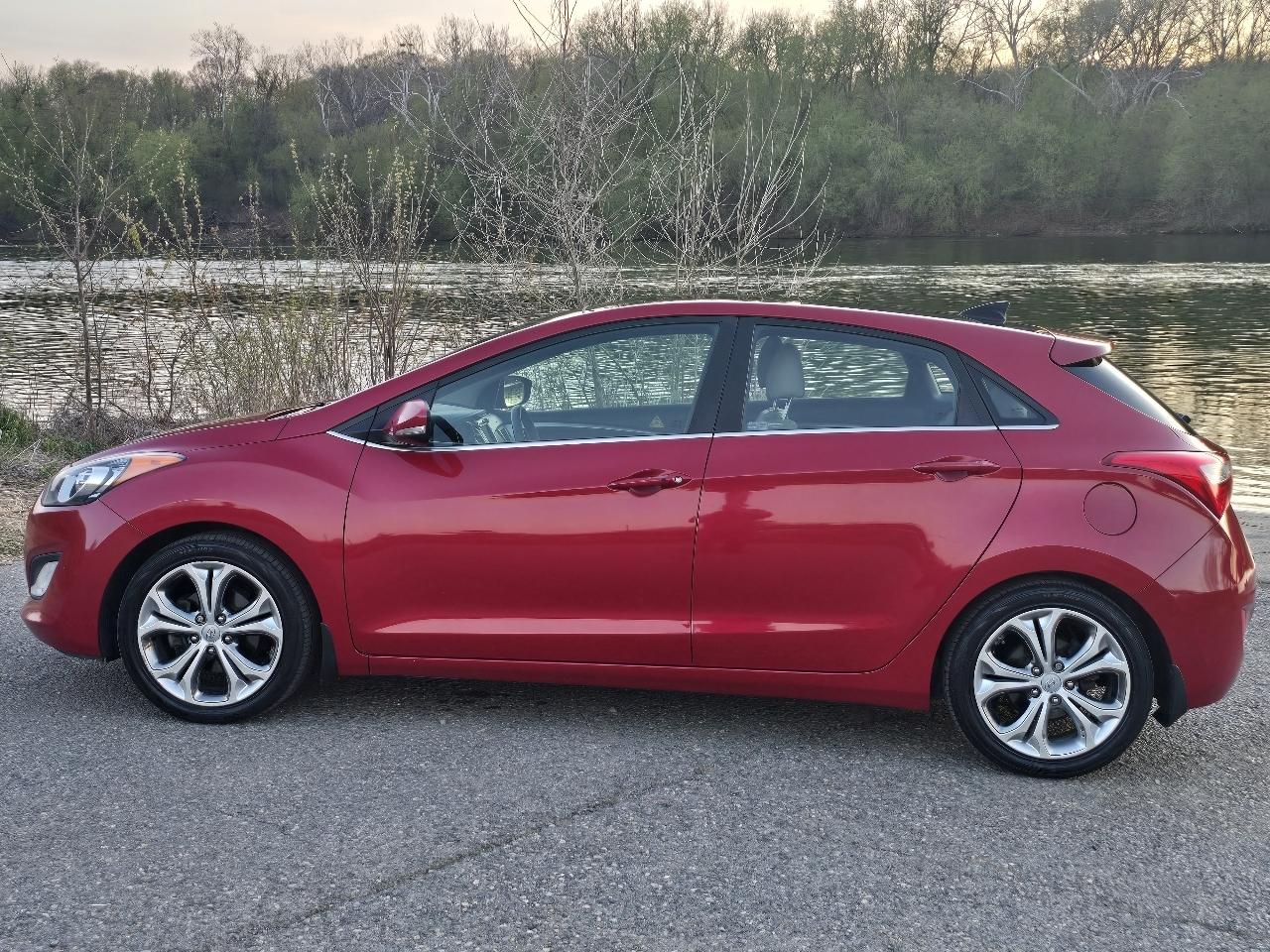 Hyundai Elantra GT A/T 2013